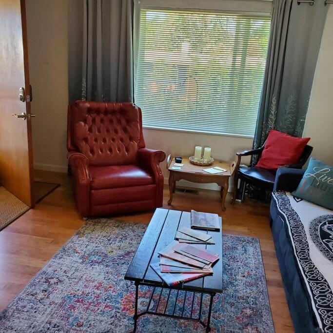 Sweet 2 Bedroom Close To U Of Oregon & Track! Eugene Zewnętrze zdjęcie